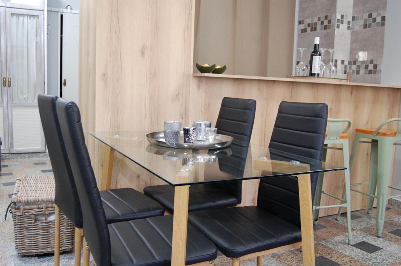 Apartamentos Los Jardines& Parking กอร์โดบา ภายนอก รูปภาพ
