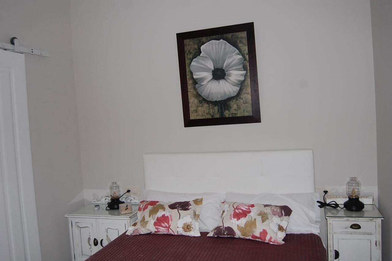 Apartamentos Los Jardines& Parking กอร์โดบา ภายนอก รูปภาพ